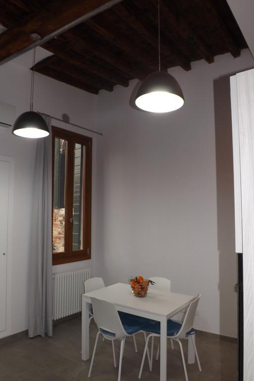 Venice House Szoba fotó